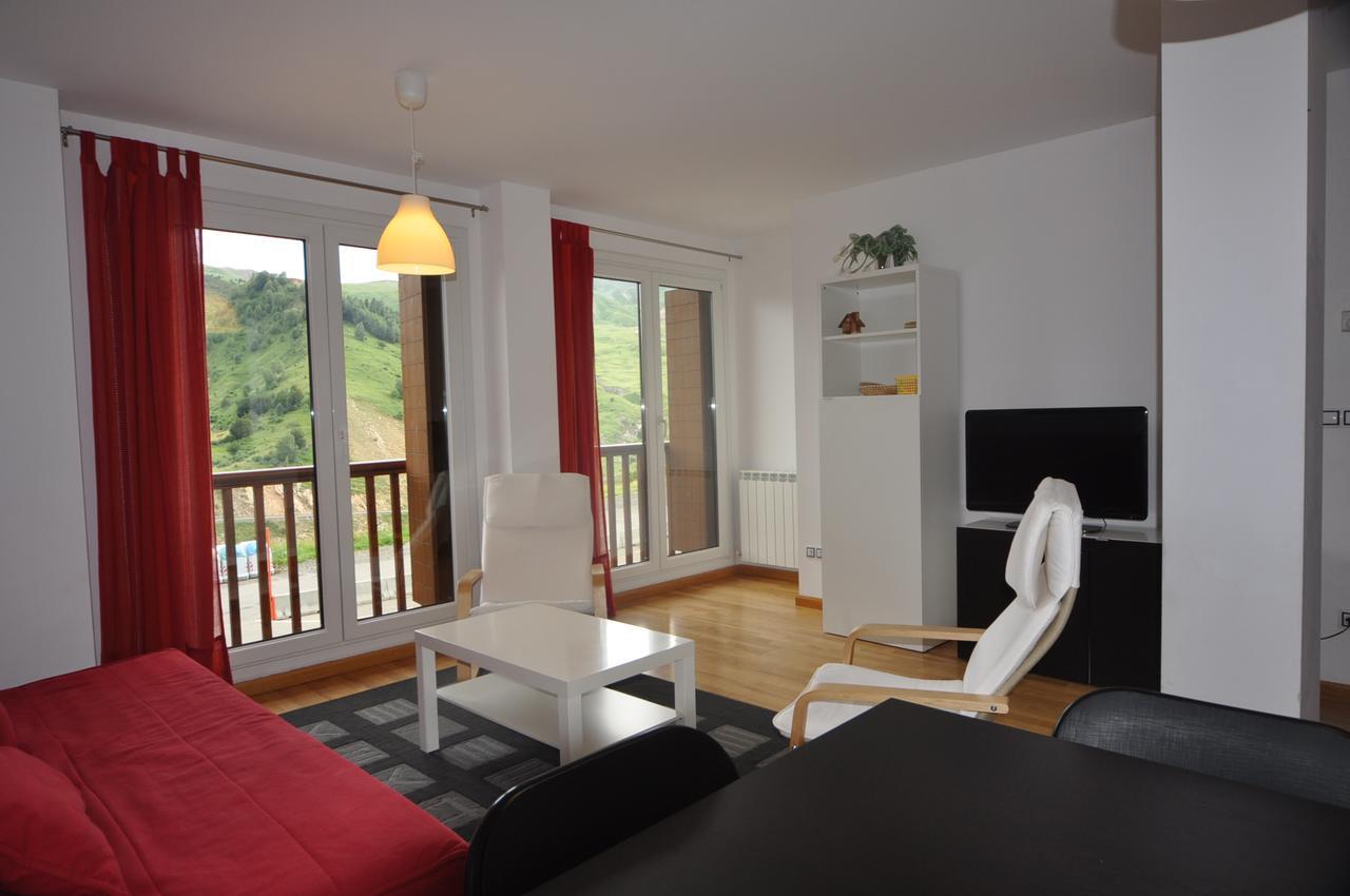 Apartamentos Tirol Formigal Exterior foto